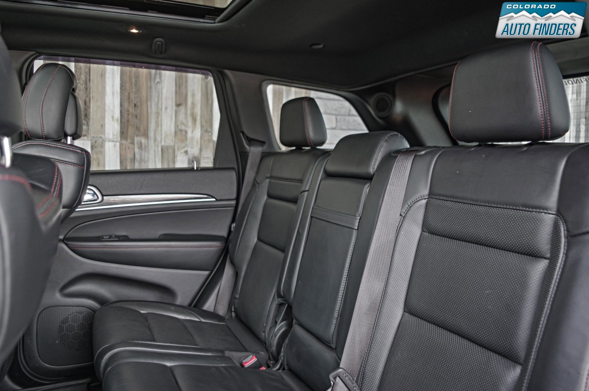 Used 2018 Jeep Grand Cherokee Trailhawk w/ Trailhawk Luxury Group AWD/4WD image 25