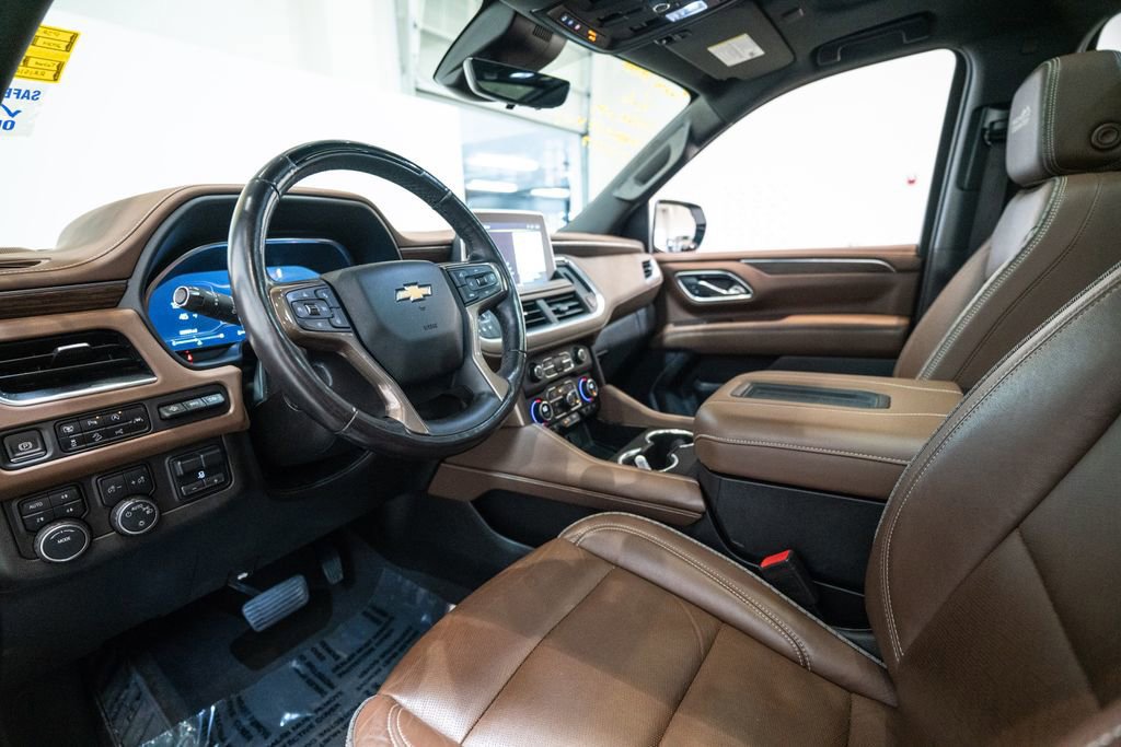 Used 2024 Chevrolet Tahoe High Country w/ Advanced Technology Package image 4