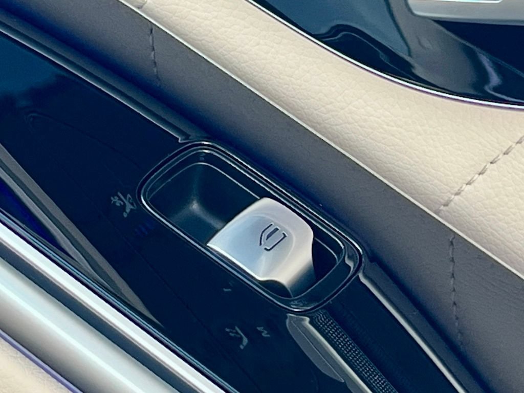 Certified 2026 Mercedes-Benz S 580 4MATIC Sedan image 48