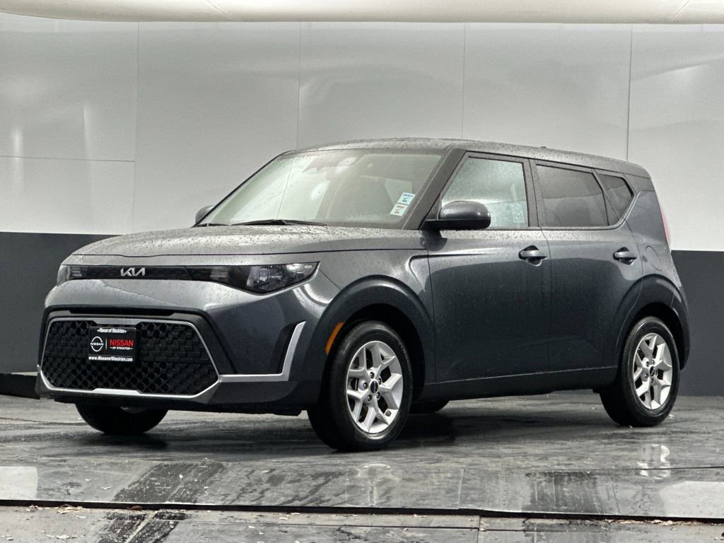 Used 2024 Kia Soul LX w/ Option Group 015 image 7