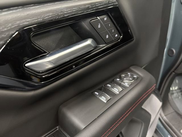 New 2026 GMC Yukon XL AT4 Ultimate w/ LPO, Illumination Package image 26