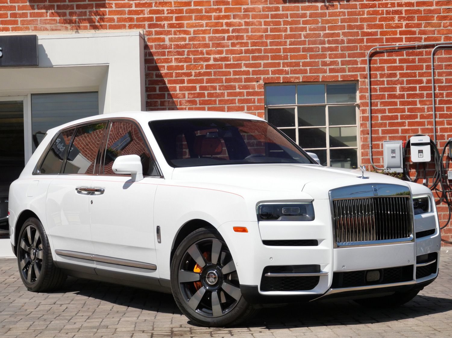 Certified 2023 Rolls-Royce Cullinan w/ Cullinan Package AWD/4WD image 21