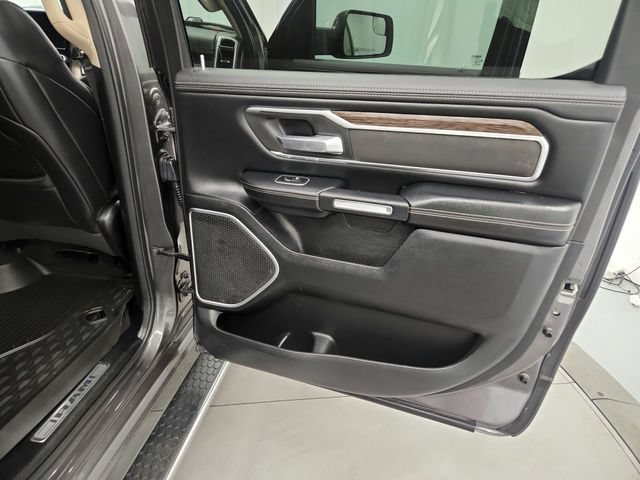 Used 2020 RAM 1500 Laramie AWD/4WD image 31
