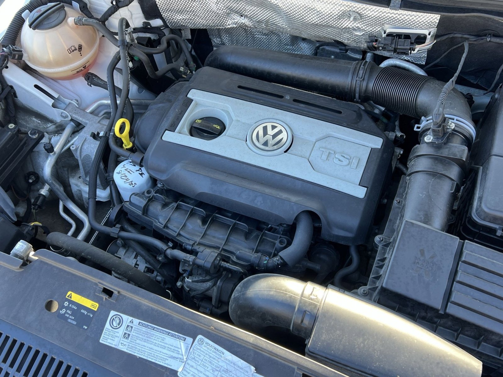 Used 2017 Volkswagen Tiguan S image 24