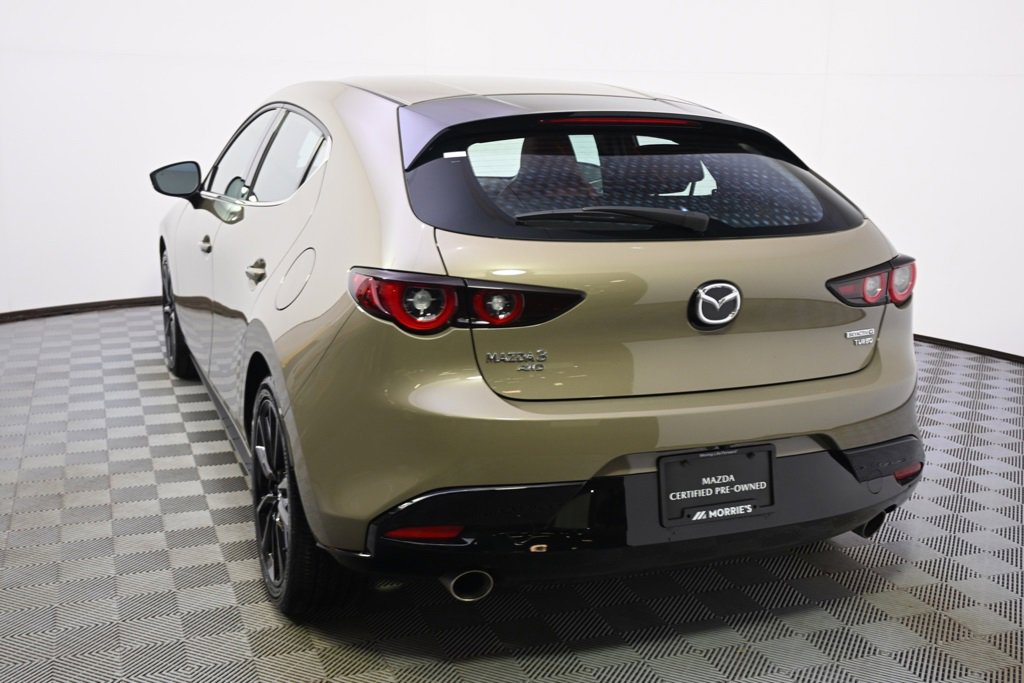 Certified 2025 MAZDA MAZDA3 Carbon image 4