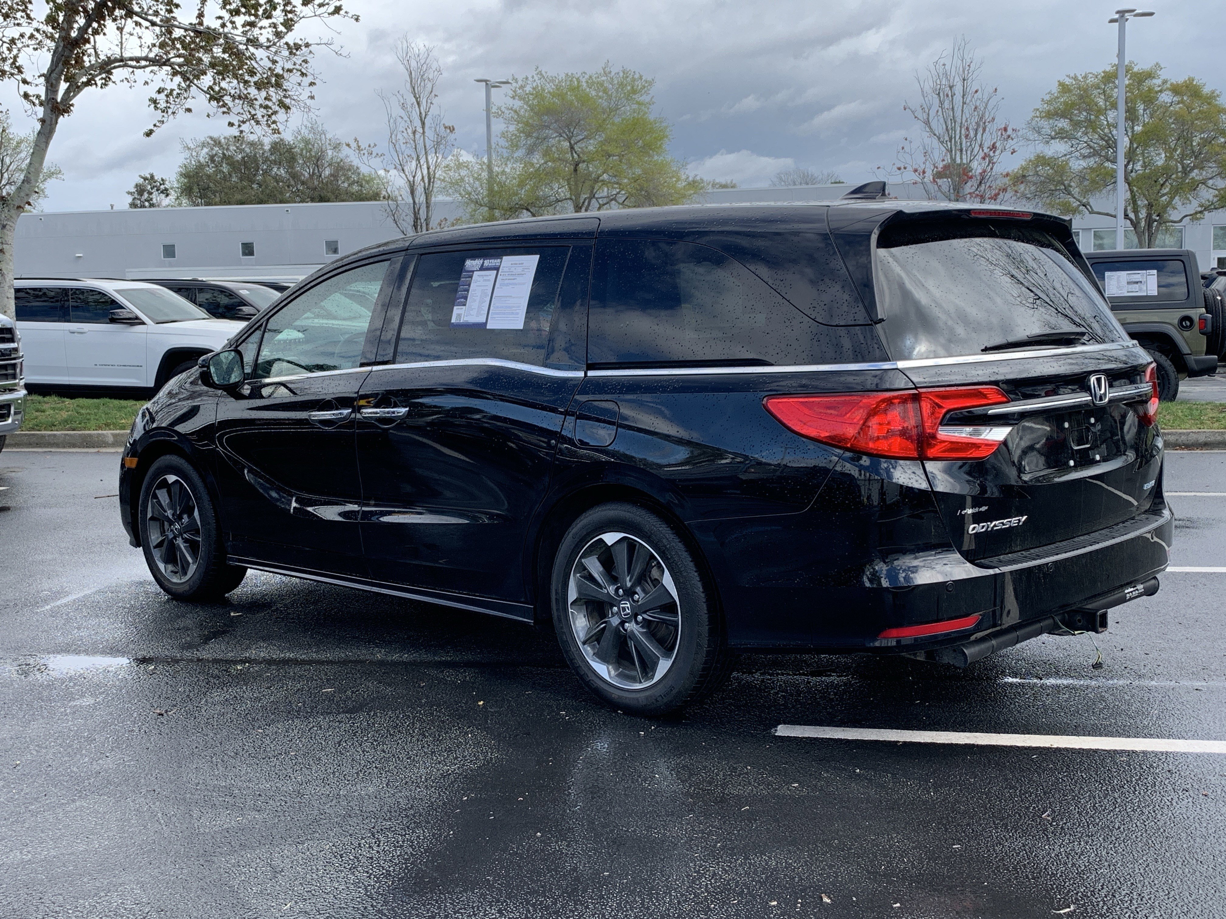 Used 2024 Honda Odyssey Elite image 14