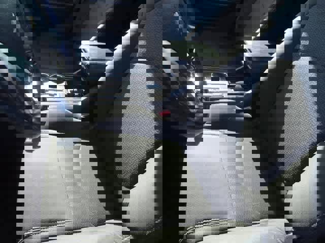 Used 2015 Chevrolet Traverse LT w/ Style and Technology Package image 9