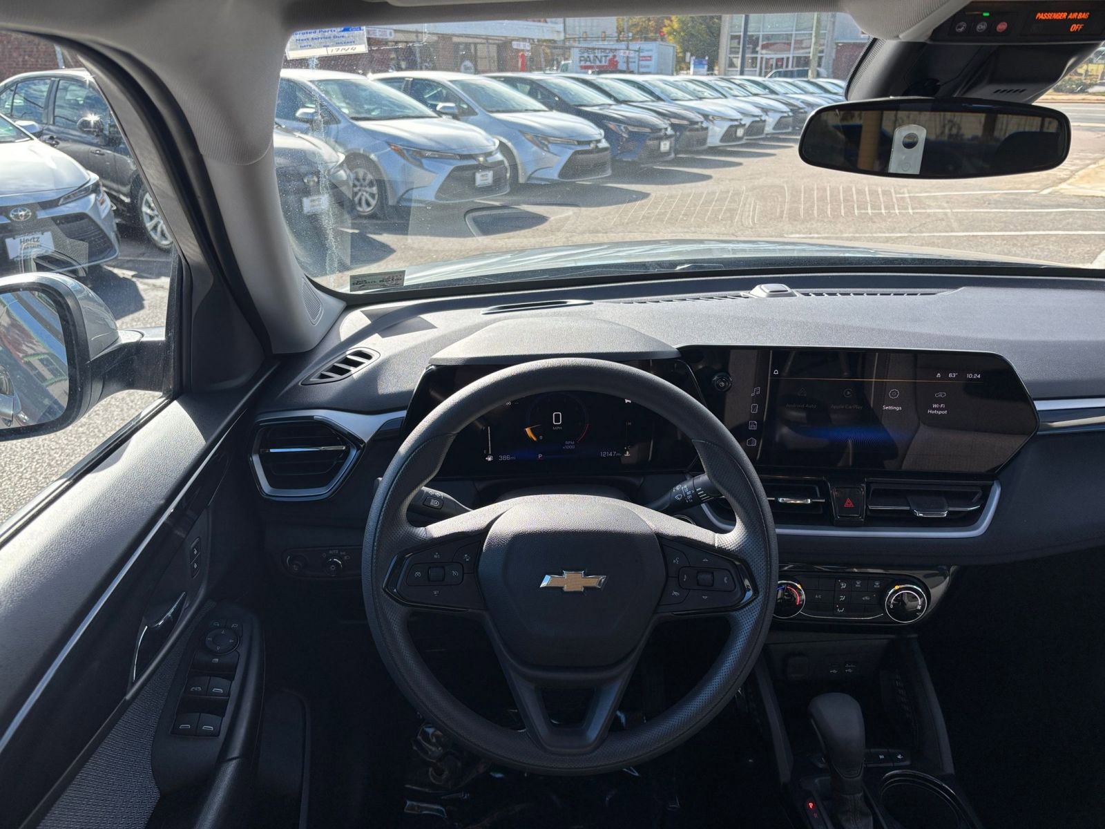 Used 2025 Chevrolet TrailBlazer LT image 32