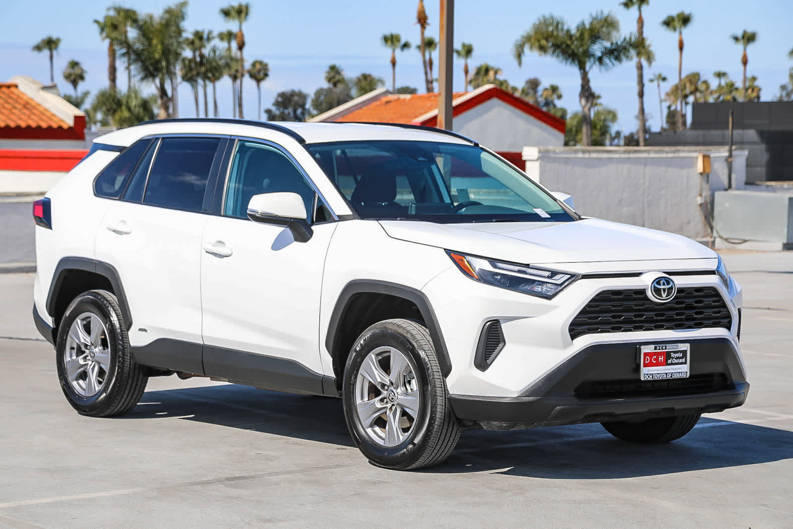 Certified 2025 Toyota RAV4 XLE AWD/4WD image 5