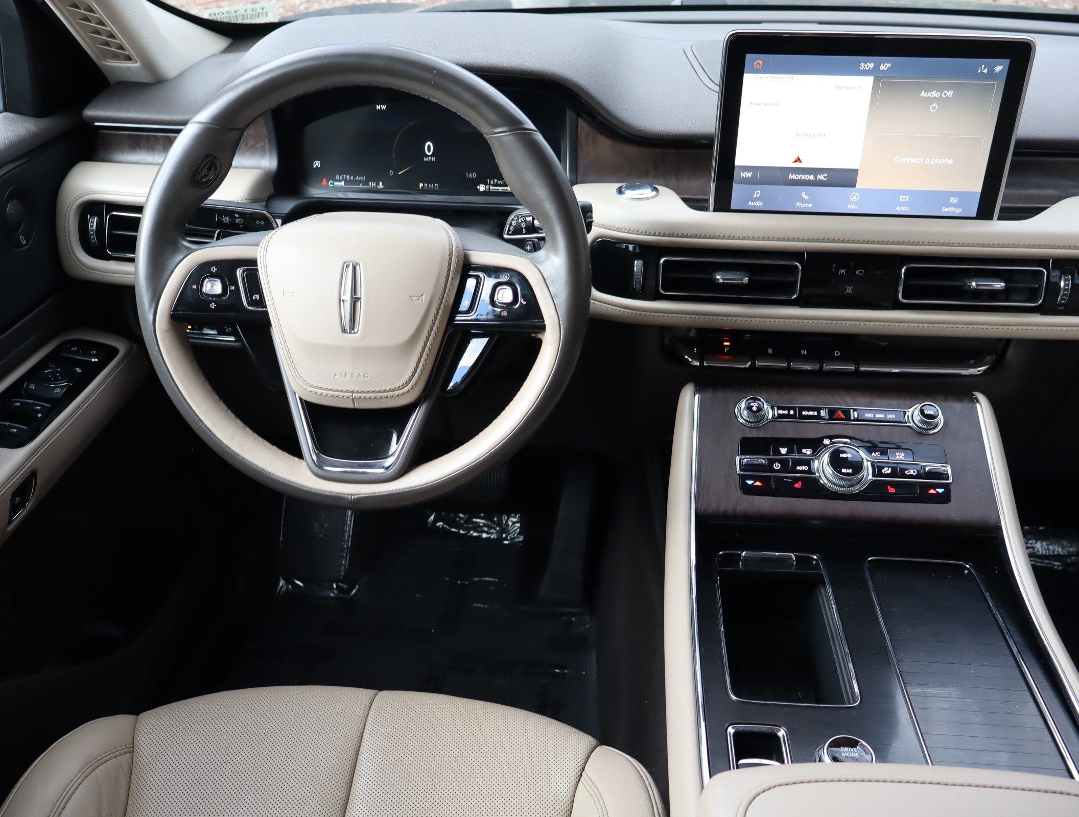 Used 2020 Lincoln Aviator Reserve image 18