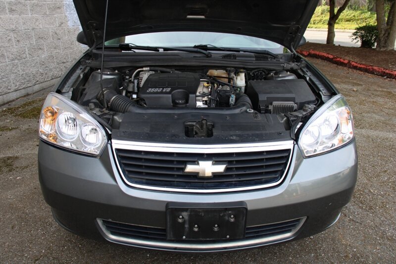 Used 2006 Chevrolet Malibu LS FWD image 18