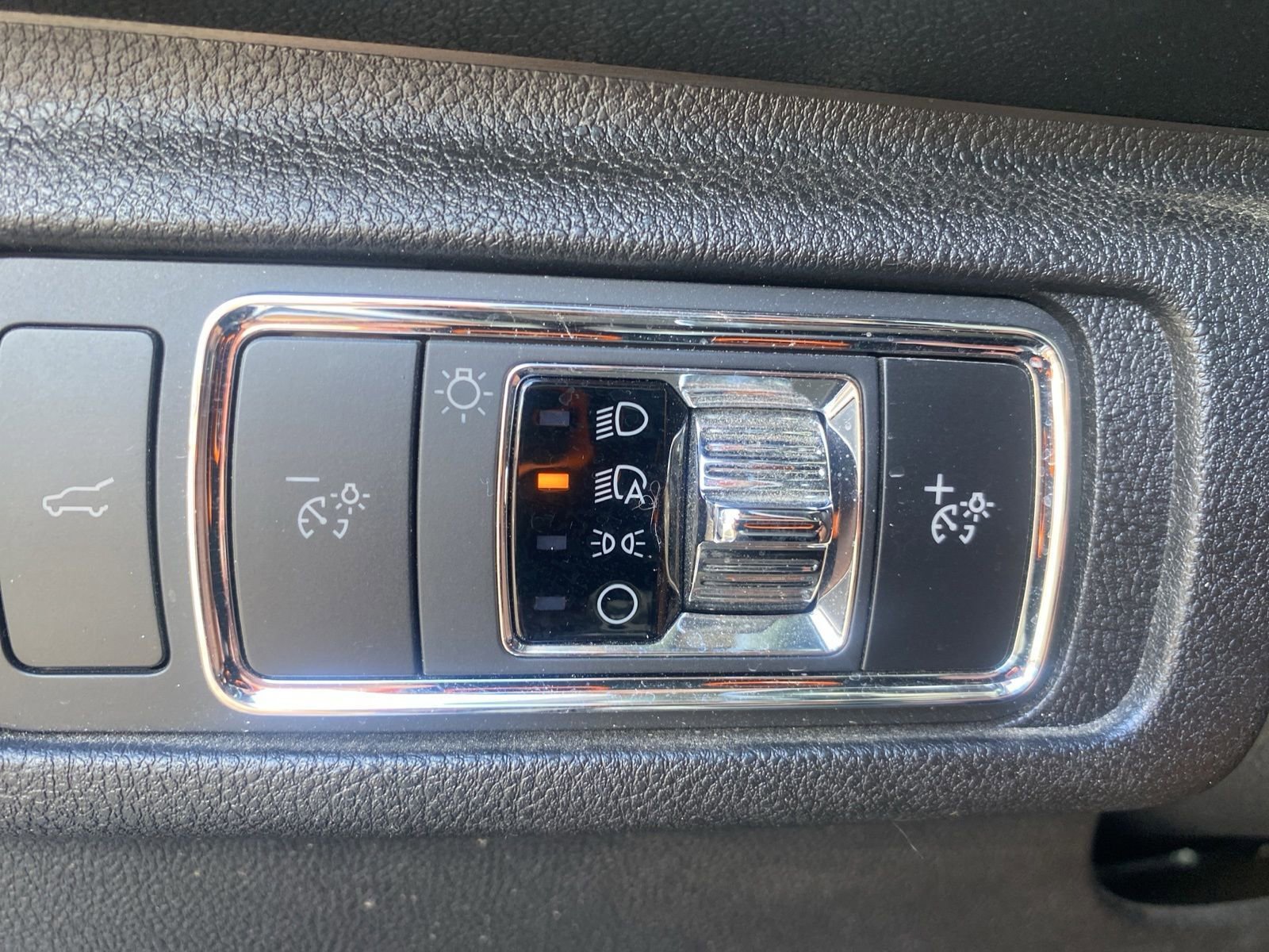 Used 2022 Lincoln Corsair Reserve AWD/4WD image 11