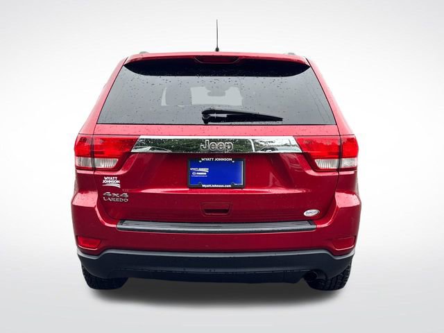 Used 2011 Jeep Grand Cherokee Laredo AWD/4WD image 4