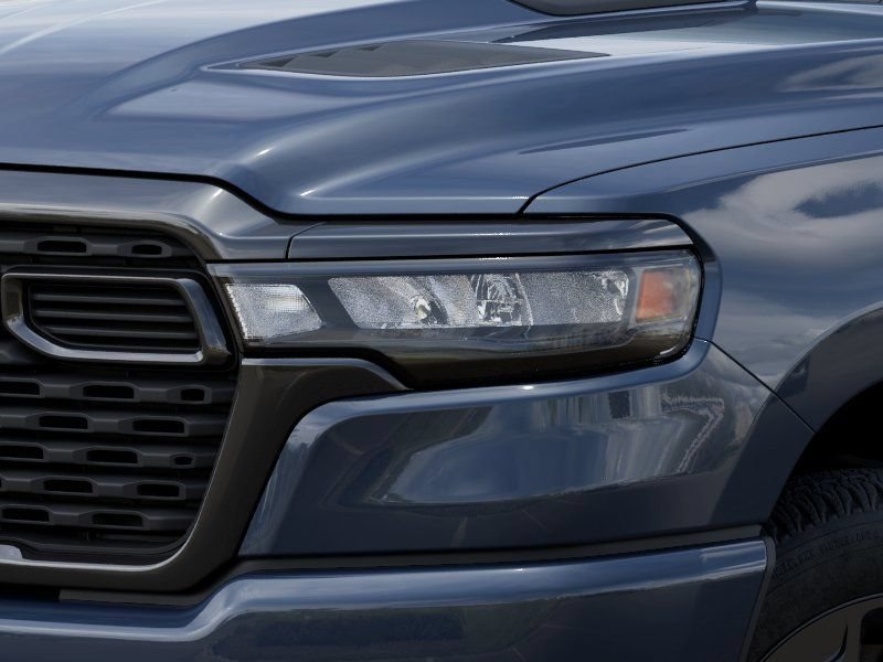 New 2026 RAM 1500 Express AWD/4WD image 10
