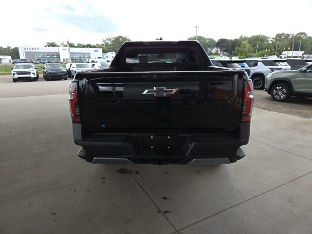 New 2026 Chevrolet Silverado EV Trail Boss image 8