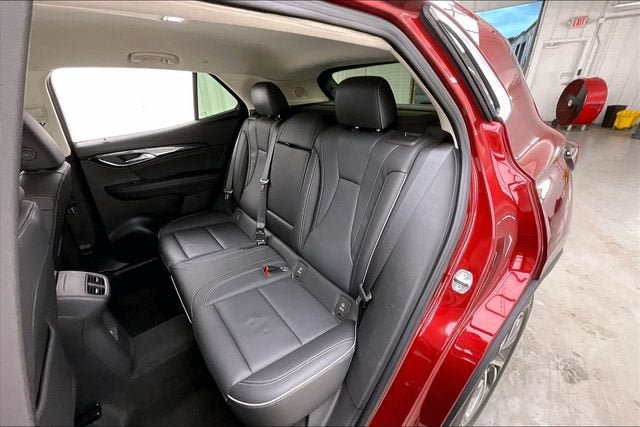 Certified 2023 Buick Envision Essence AWD/4WD image 19