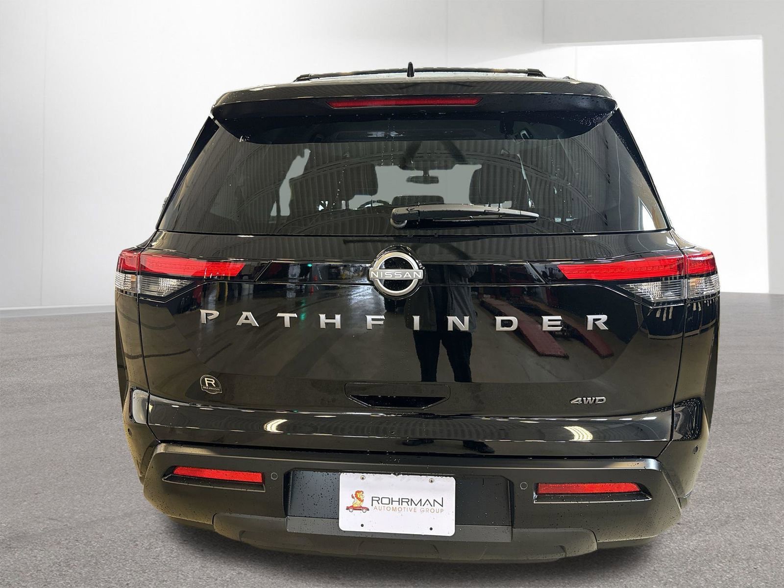New 2026 Nissan Pathfinder SV image 31