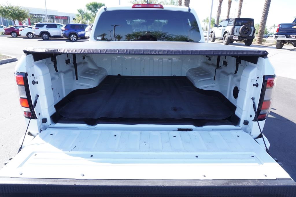 Certified 2022 Nissan Frontier SV RWD image 8