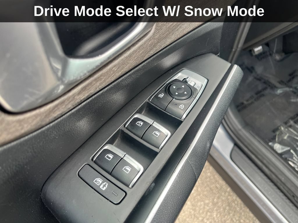 Used 2022 Kia Sorento S w/ Panoramic Sunroof Package AWD/4WD image 15