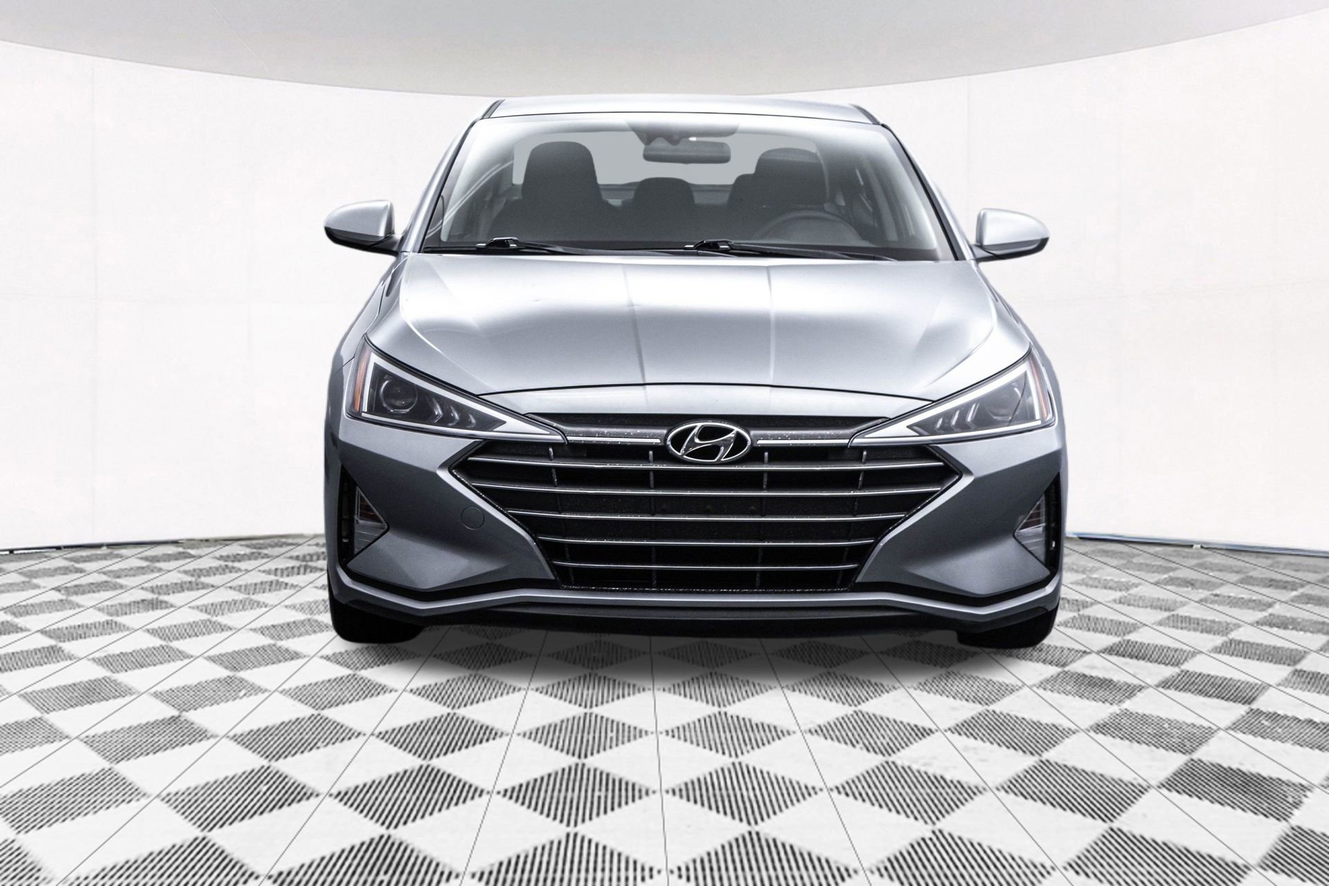 Used 2020 Hyundai Elantra SEL w/ Cargo Package (C1) image 16
