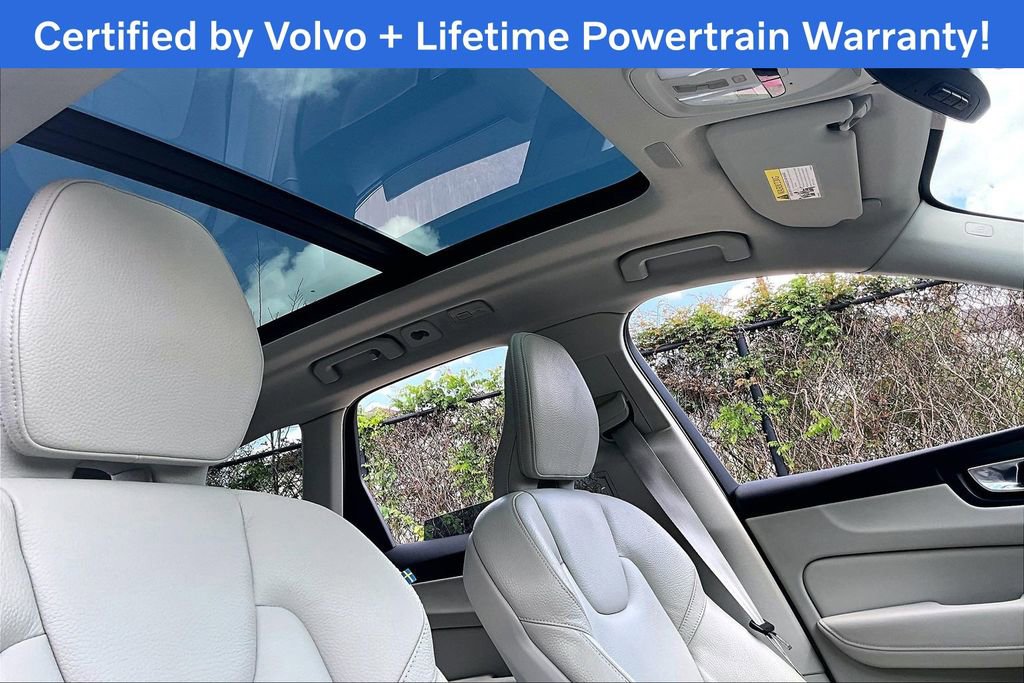 Certified 2023 Volvo XC60 B5 Plus w/ Climate Package image 22