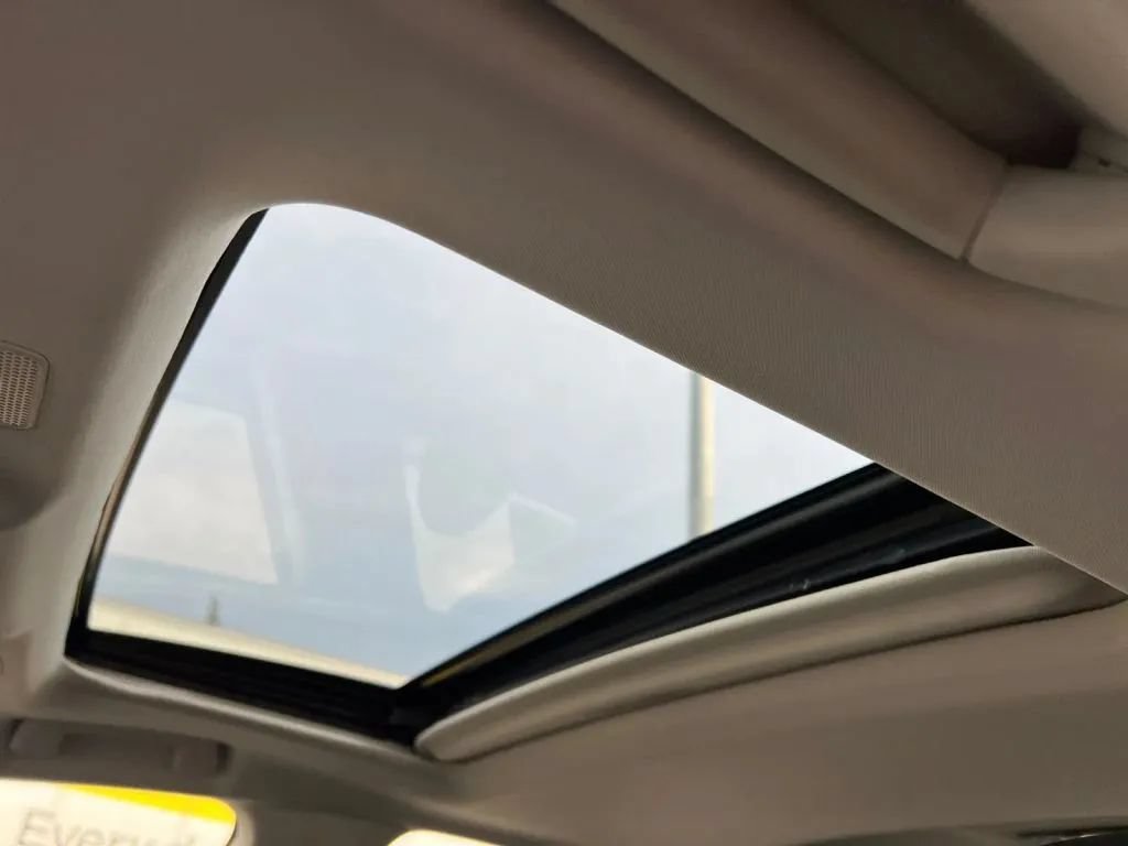Used 2020 Lexus ES 350 w/ Premium Package FWD image 29