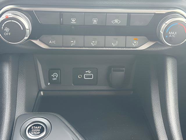 Certified 2025 Nissan Sentra S image 32