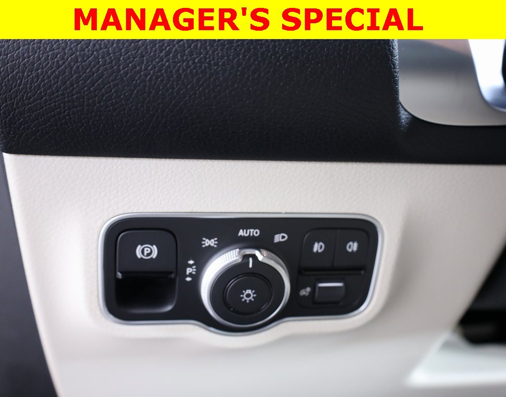 Certified 2025 Mercedes-Benz GLB 250 4MATIC image 11