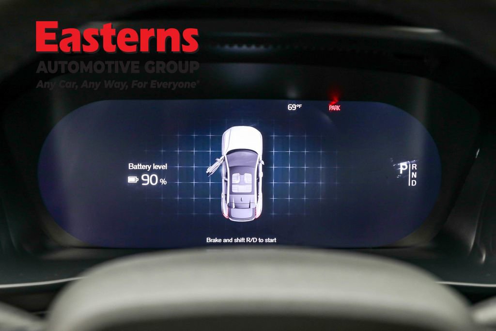 Used 2023 Volvo C40 P8 Recharge Plus w/ Climate Package image 27