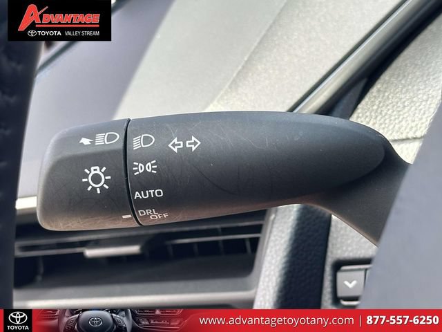 Certified 2026 Toyota Prius Limited w/ Limited Premium Package FWD image 30