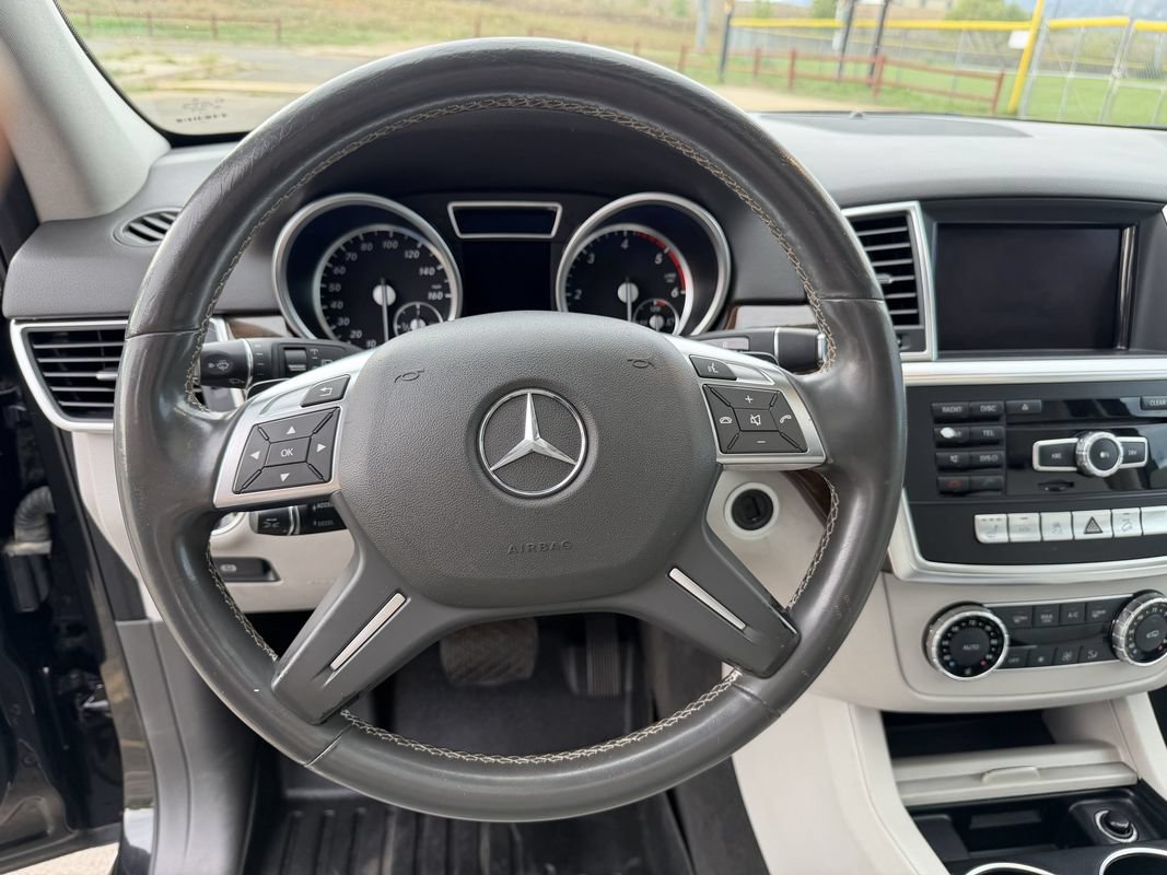 Used 2015 Mercedes-Benz ML 250 BlueTEC 4MATIC image 17