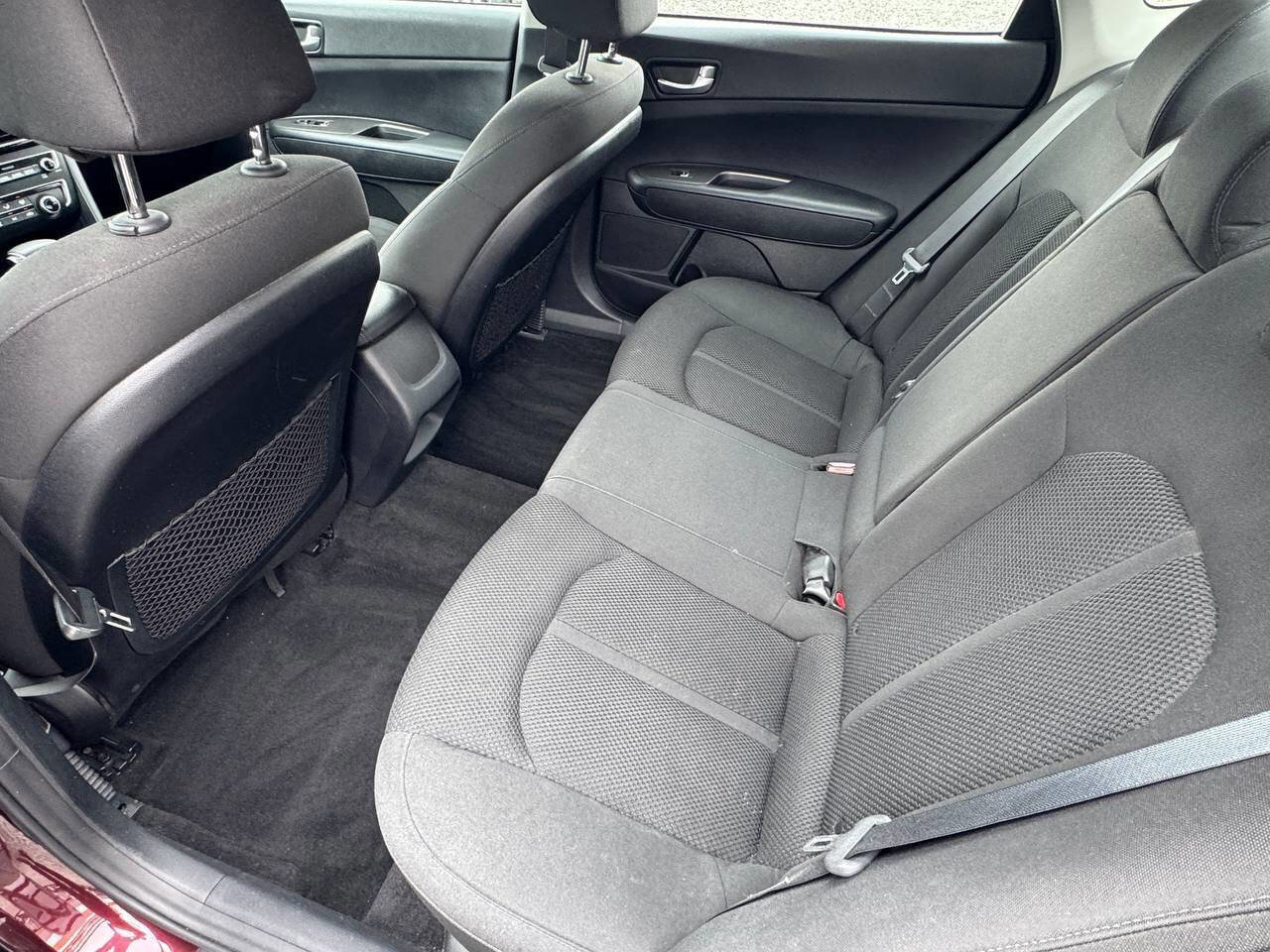 Used 2020 Kia Optima LX FWD image 14