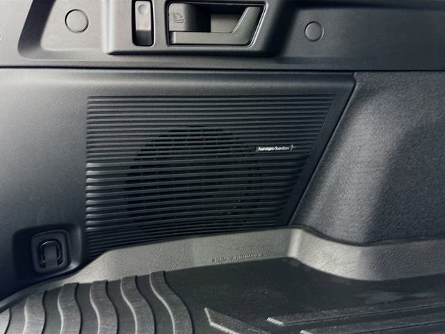 New 2026 Subaru Outback Touring XT image 36