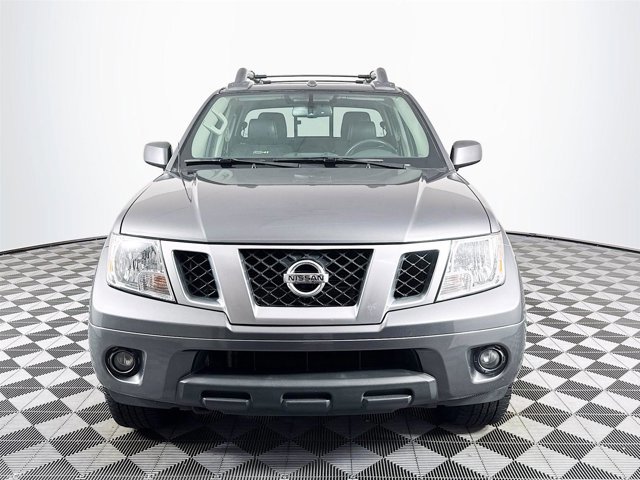 Certified 2021 Nissan Frontier PRO-4X image 2