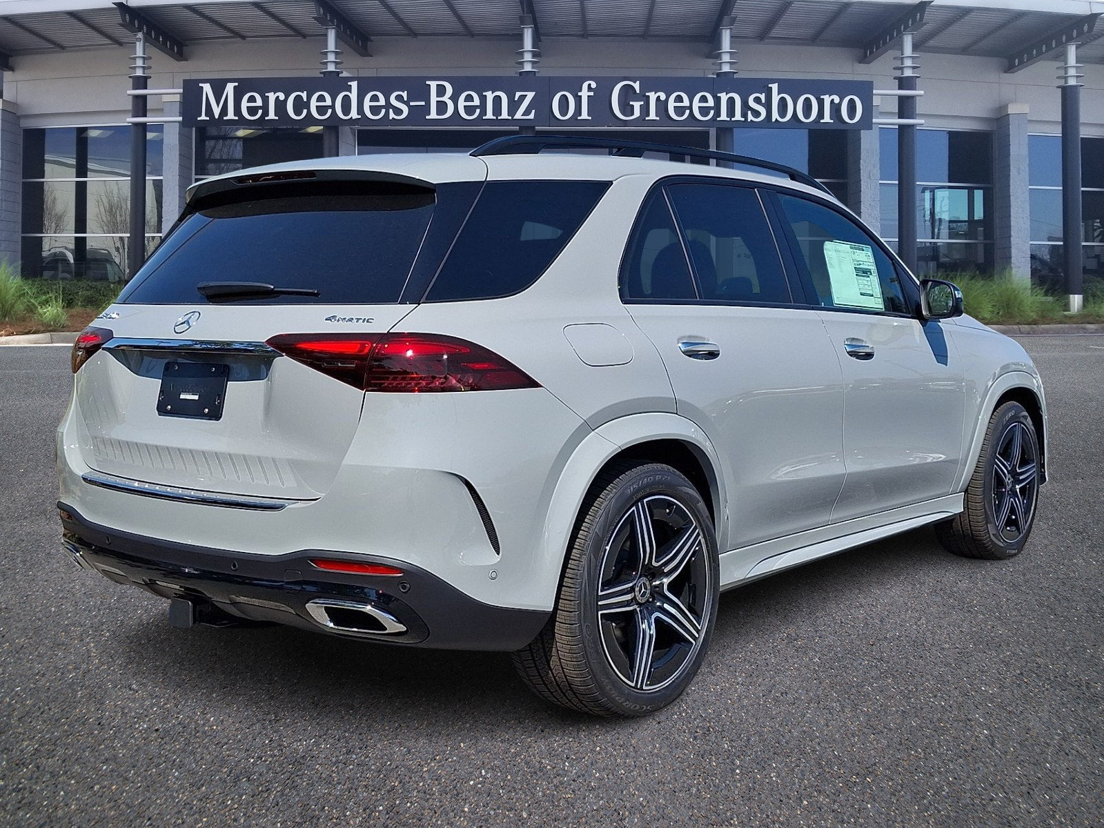 New 2026 Mercedes-Benz GLE 450 4MATIC image 4