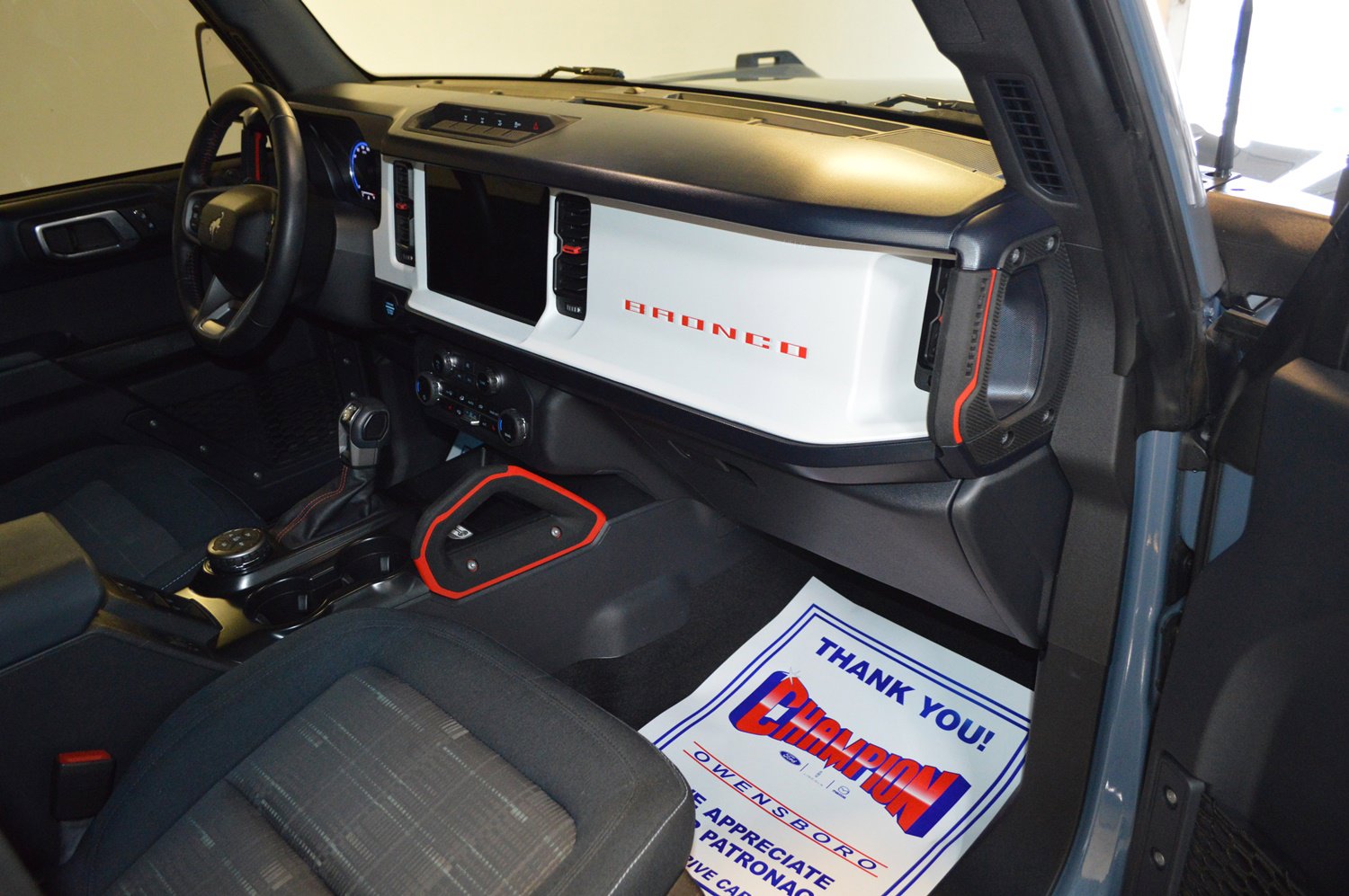 Used 2024 Ford Bronco Heritage Edition image 10