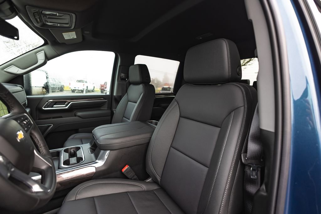 New 2026 Chevrolet Silverado 3500 LTZ w/ LTZ Convenience Package image 35