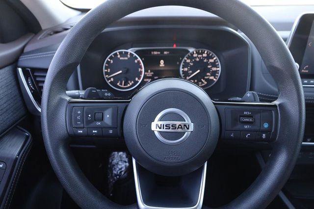 Used 2021 Nissan Rogue SV image 10
