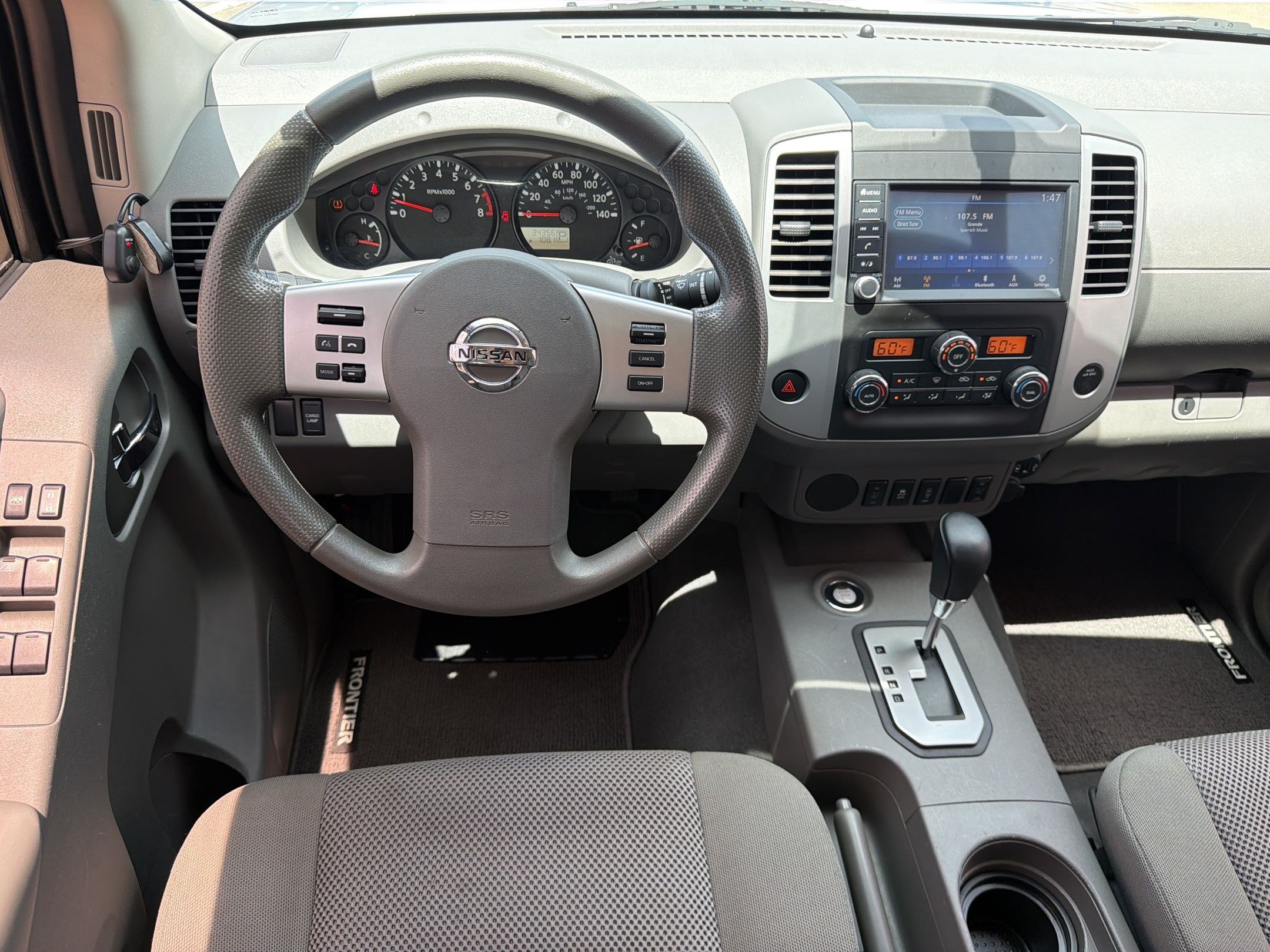 Used 2020 Nissan Frontier SV RWD image 27