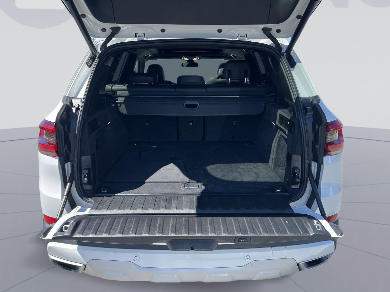 Used 2023 BMW X5 xDrive40i image 26