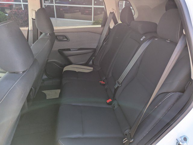 Used 2023 Nissan Rogue S AWD/4WD image 23