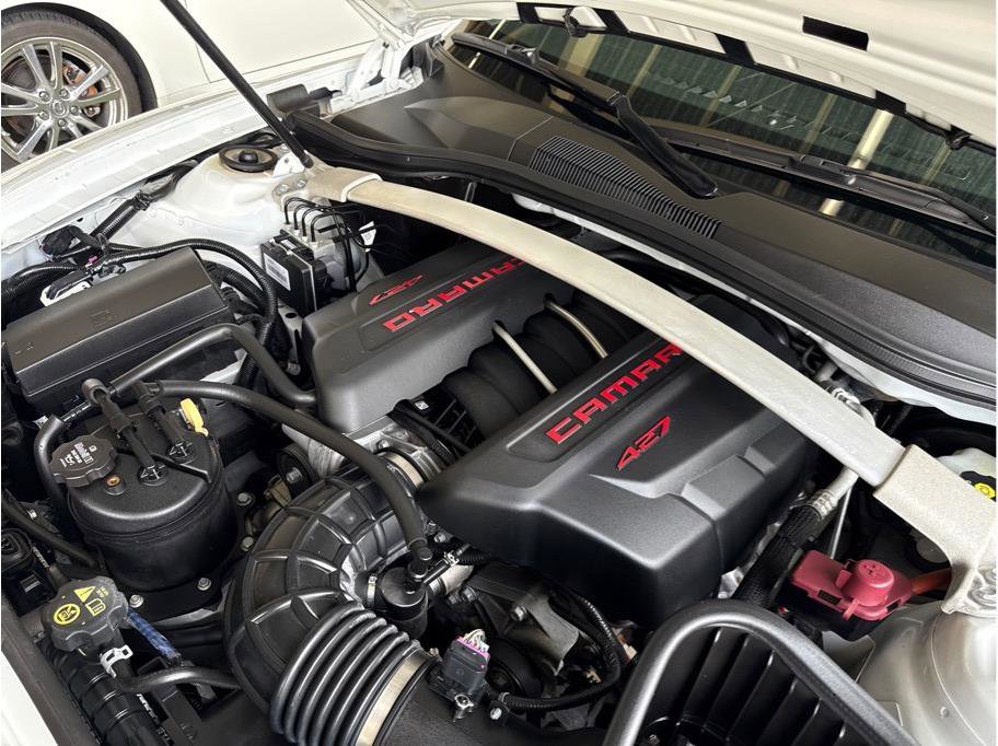 Used 2015 Chevrolet Camaro Z/28 image 32