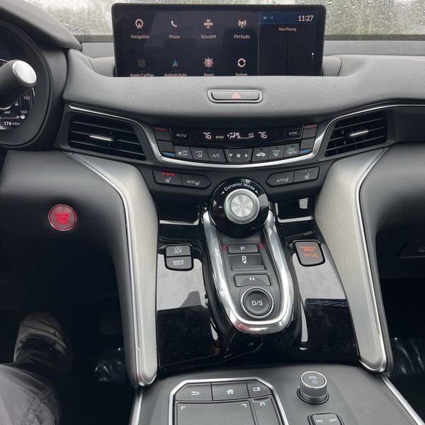 Used 2025 Acura TLX w/ Technology Package image 18