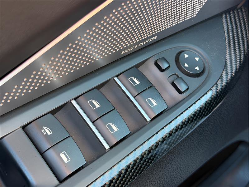 Used 2017 BMW M6 Convertible image 55