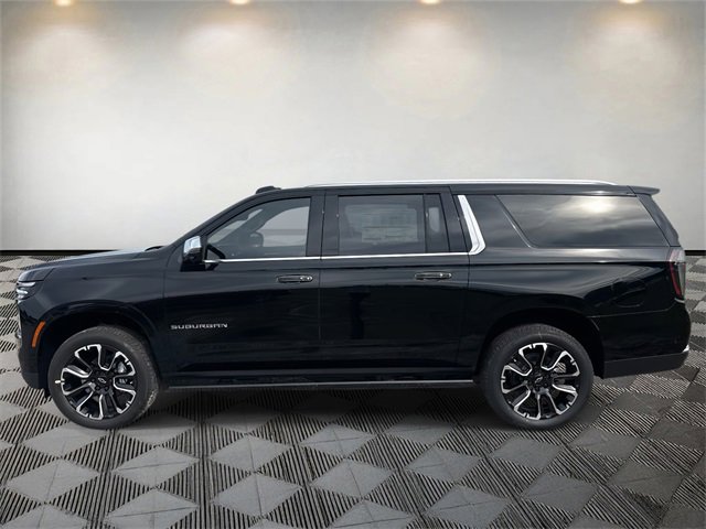 New 2026 Chevrolet Suburban Premier image 2