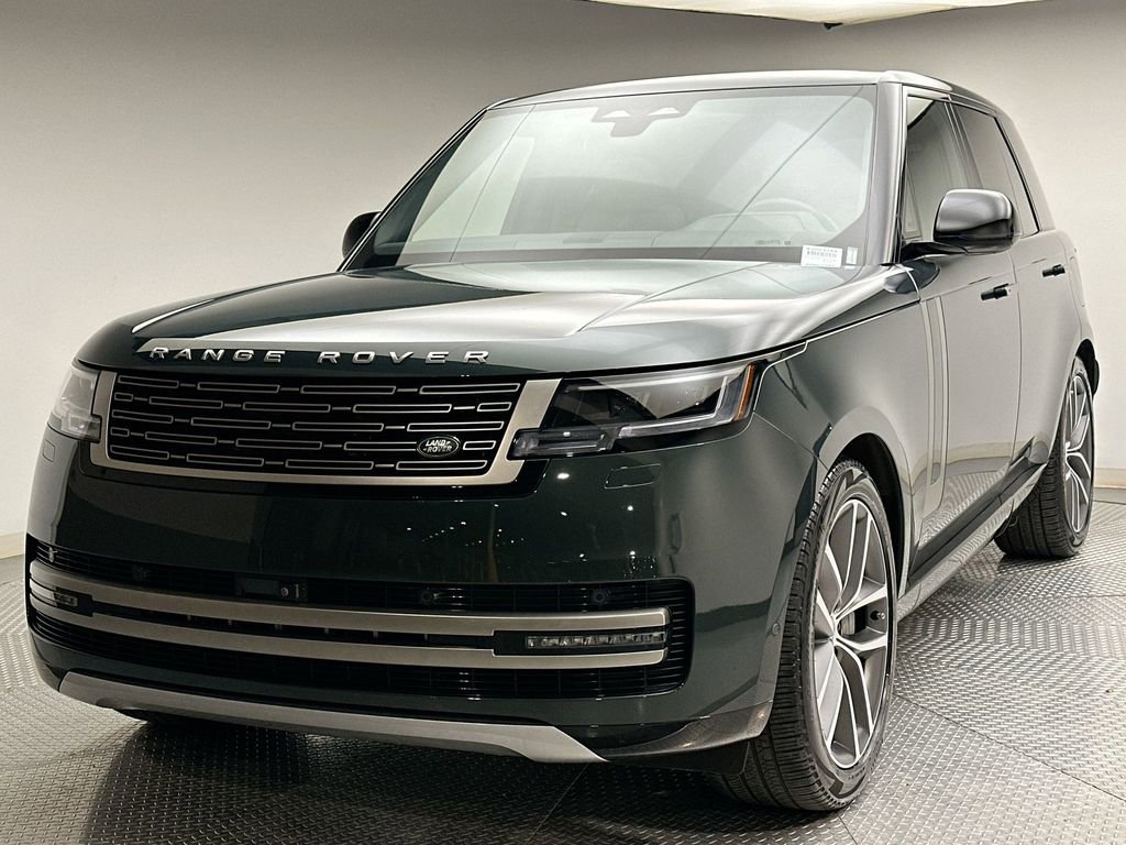 Used 2025 Land Rover Range Rover SE