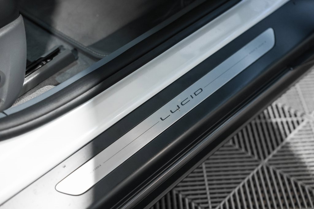 Used 2024 Lucid Air Pure image 22