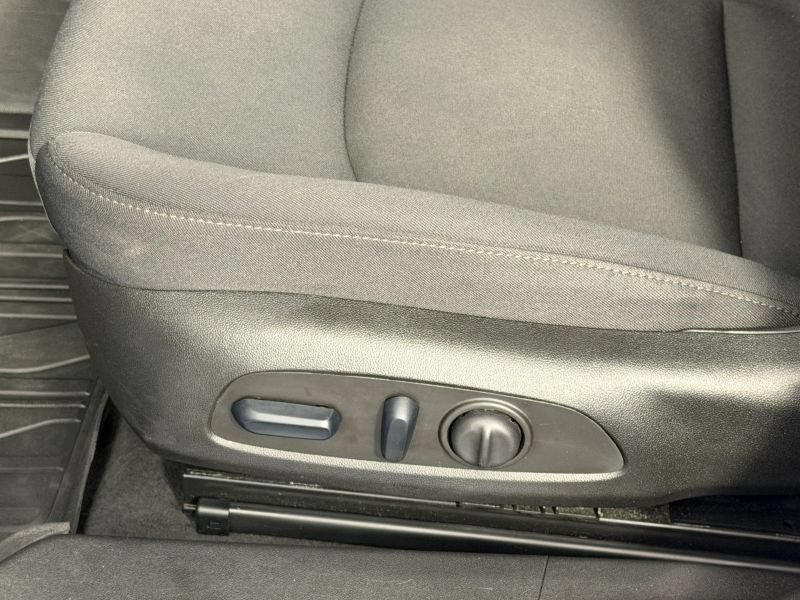 Used 2024 Chevrolet Malibu LT w/ LPO, Floor Liner Package FWD image 22