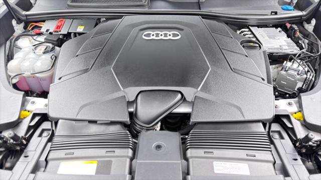 Used 2023 Audi Q8 Premium w/ Convenience Package AWD/4WD image 39