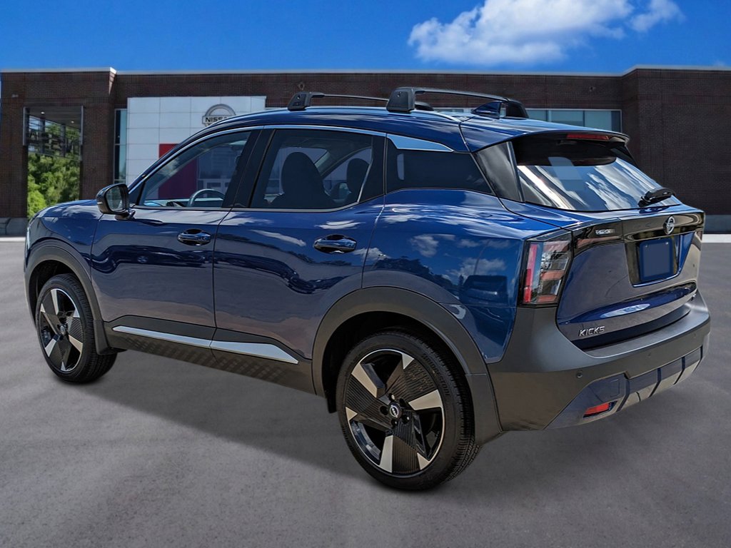 New 2026 Nissan Kicks SR w/ Cold Weather Package image 3